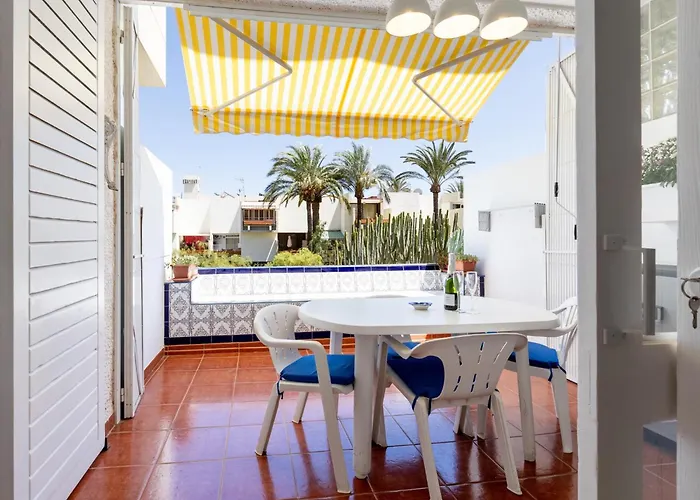 Frontera Primavera 535 דירה